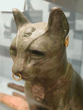 Cat-Ancient-Egyptian-Bronze-Cat